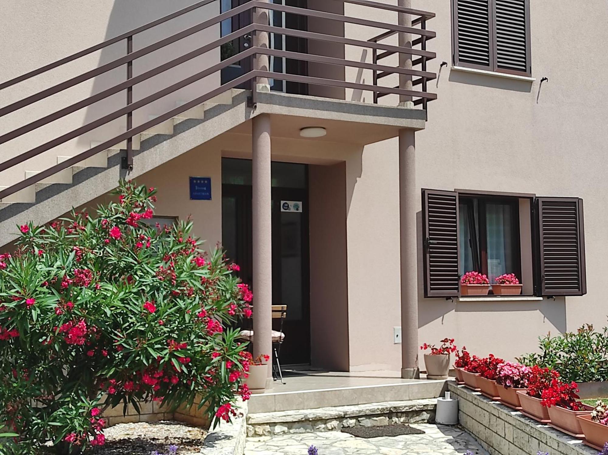 Apartman Gina Labin  Dış mekan fotoğraf